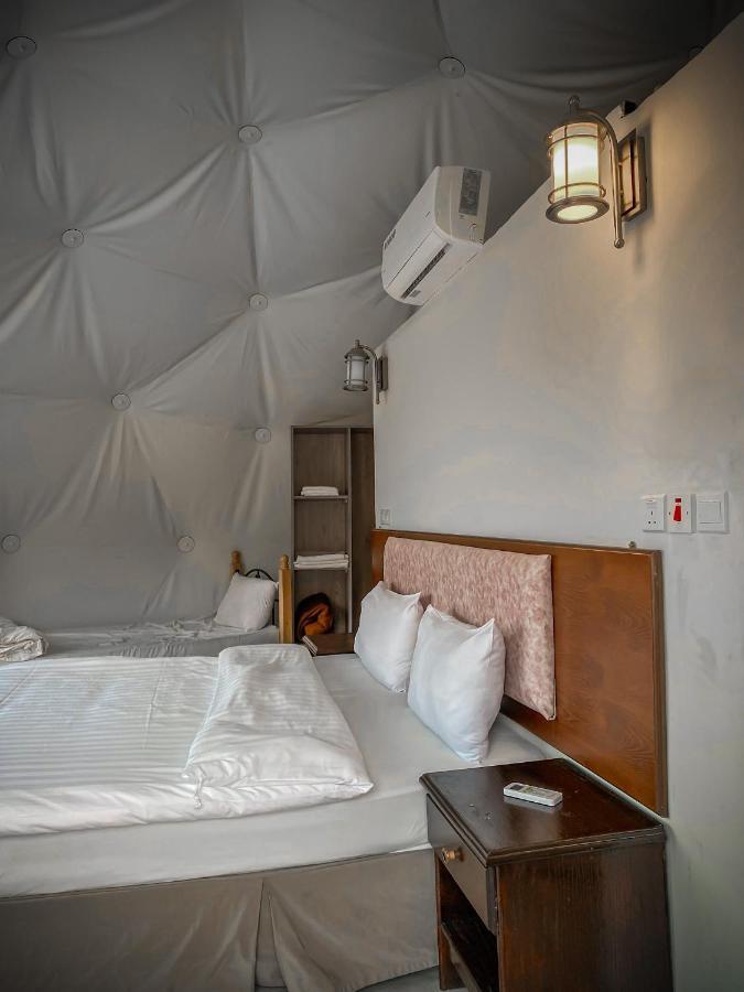 Tower Rum Camb Wadi Rum Exterior foto
